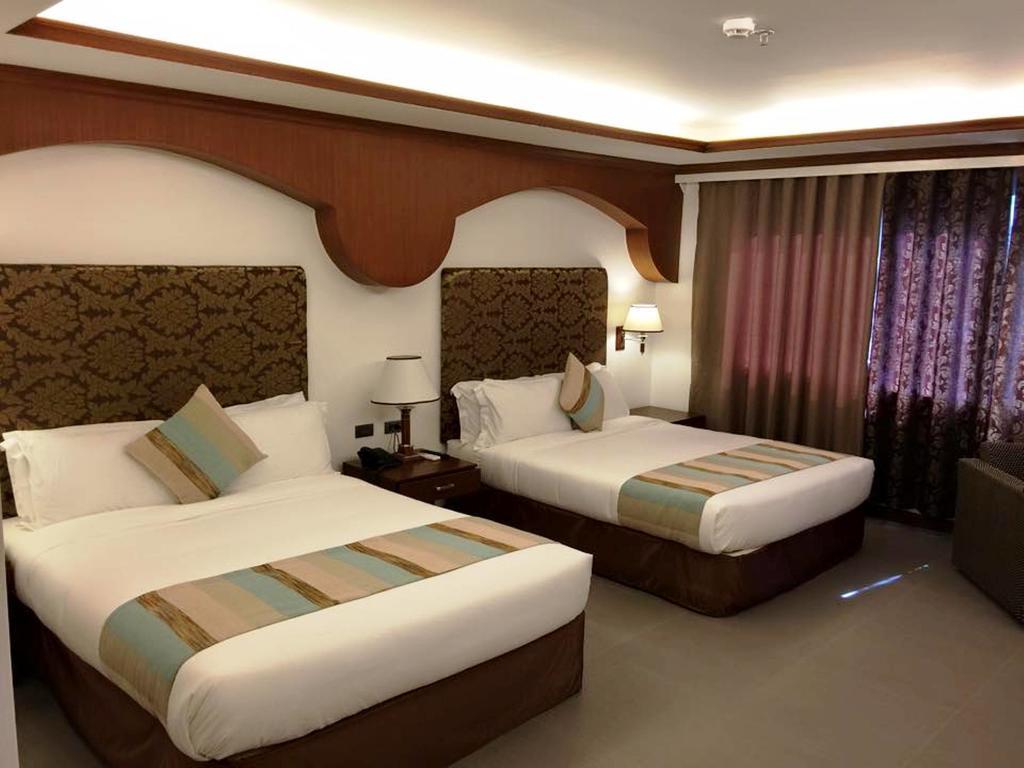 The Pepperland Hotel Legazpi Extérieur photo